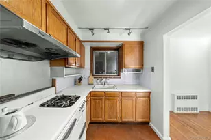 2049 Shore Pkwy, Brooklyn, NY 11214 - Photo 4
