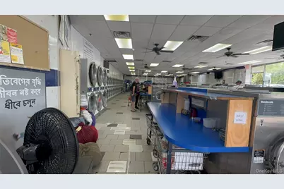 114-25 Merrick Blvd, Rochdale, NY 11434 - Photo 16