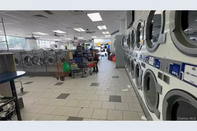 114-25 Merrick Blvd, Rochdale, NY 11434 - Photo 8