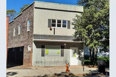 230 W Main Road, Riverhead, NY 11901 - Photo 2