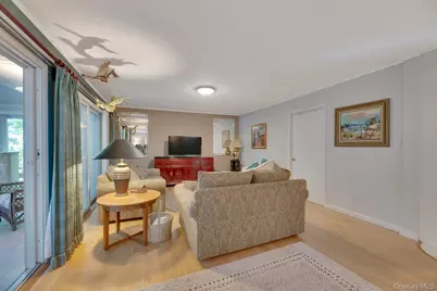 1075 Inlet Lane, Greenport, NY 11944 - Photo 6