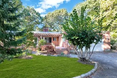 1075 Inlet Lane, Greenport, NY 11944 - Photo 2
