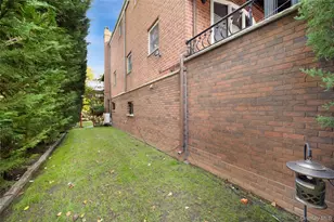 51-01 64th St, Woodside, NY 11377 - Photo 32
