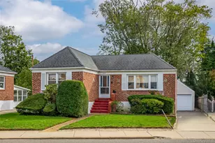 2975 Oceanside Rd, Oceanside, NY 11572 - Photo 2