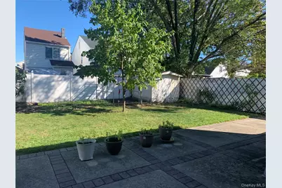 15817 90th Street, Howard Beach, NY 11414 - Photo 12