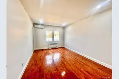 166-65 17th Road, Whitestone, NY 11357 - Photo 8