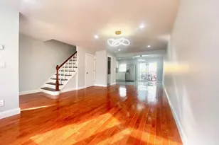 166-65 17th Rd, Whitestone, NY 11357 - Photo 4