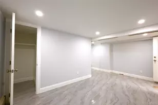 166-65 17th Rd, Whitestone, NY 11357 - Photo 12