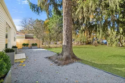 54 Oakwood Boulevard, Poughkeepsie, NY 12603 - Photo 28