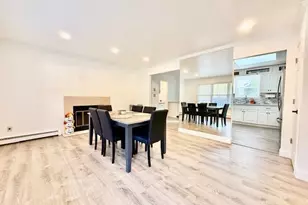 8 Fox Hollow Ln, Ridge, NY 11961 - Photo 6