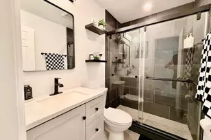 8 Fox Hollow Ln, Ridge, NY 11961 - Photo 20