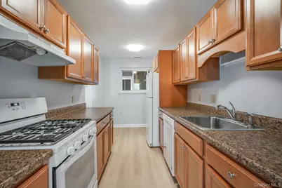 902 Commons Way #F, Fishkill, NY 12524 - Photo 10