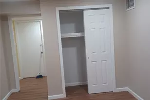 33 Pine Cone Ln, Islandia, NY 11749 - Photo 8