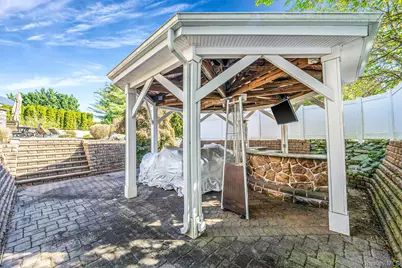 2 Max Way, Commack, NY 11725 - Photo 42