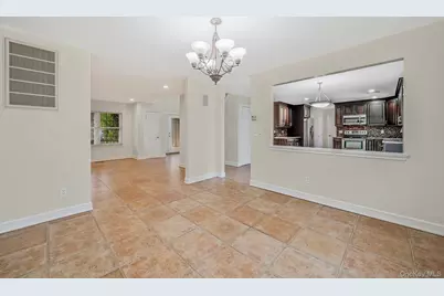 2 Max Way, Commack, NY 11725 - Photo 14