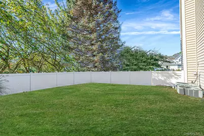 2 Max Way, Commack, NY 11725 - Photo 44