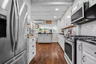 3210 Country Club Rd, Bronx, NY 10465 - Photo 22