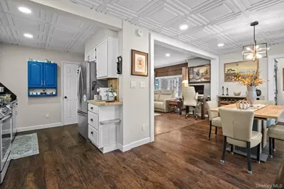 3210 Country Club Road, Bronx, NY 10465 - Photo 18