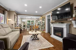 3210 Country Club Rd, Bronx, NY 10465 - Photo 14