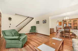 6 Lombardi Rd, Pearl River, NY 10965 - Photo 6