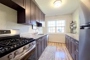 460 Old Town Rd, Port Jefferson Station, NY 11776 - Photo 6