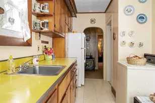 17 4th Rd, Greenwood Lake, NY 10925 - Photo 10