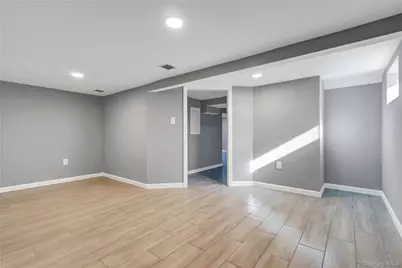 239 Bayview Avenue, Patchogue, NY 11772 - Photo 22