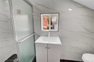 239 Bayview Ave, Patchogue, NY 11772 - Photo 26