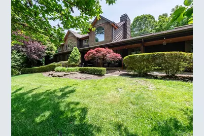 6 Arbutus Road, Greenlawn, NY 11740 - Photo 8