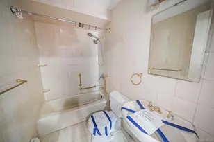 36 Bowling Ln, Levittown, NY 11756 - Photo 16