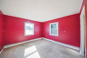 36 Bowling Ln, Levittown, NY 11756 - Photo 10