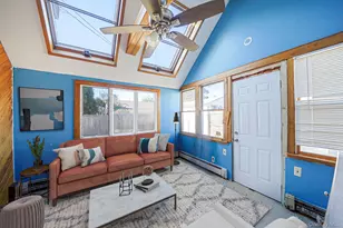 36 Bowling Ln, Levittown, NY 11756 - Photo 22