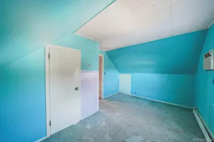 36 Bowling Ln, Levittown, NY 11756 - Photo 26