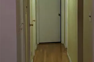 7 Balint Dr, Yonkers, NY 10710 - Photo 6