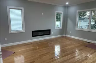 244 Andrews Rd, Mineola, NY 11501 - Photo 6