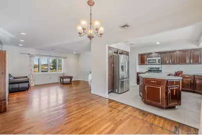 2864 Eastern Boulevard, Baldwin, NY 11510 - Photo 8
