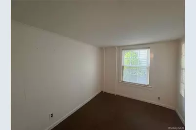 725 Park Avenue, Huntington, NY 11743 - Photo 8