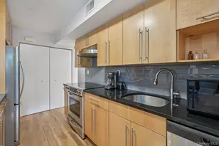 208 Harris Rd, Bedford Hills, NY 10507 - Photo 8