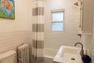 76 Henry St, Roosevelt, NY 11575 - Photo 8