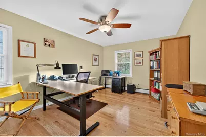 8 Camelot Drive, Goshen, NY 10924 - Photo 18