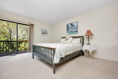 22 Balsam Court #22, Wantagh, NY 11793 - Photo 16