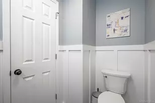 4 Lehigh Dr, Smithtown, NY 11787 - Photo 22