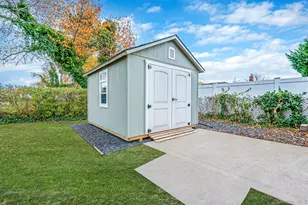 4 Lehigh Dr, Smithtown, NY 11787 - Photo 42