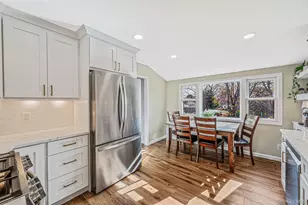 4 Lehigh Dr, Smithtown, NY 11787 - Photo 10