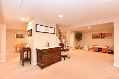 576 Western Park Drive, West Hempstead, NY 11552 - Photo 24