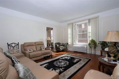 1468 Midland Avenue #4D, Bronxville, NY 10708 - Photo 4