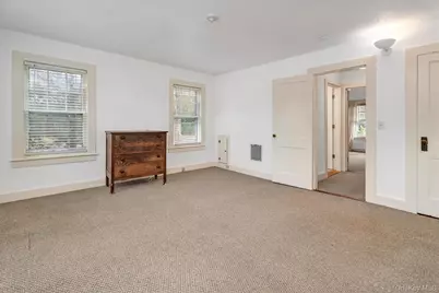 489 Elton Street, Riverhead, NY 11901 - Photo 12