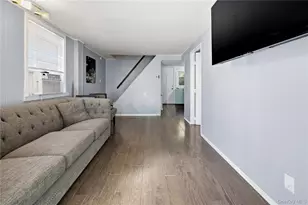 136 N Delaware Ave, Lindenhurst, NY 11757 - Photo 4