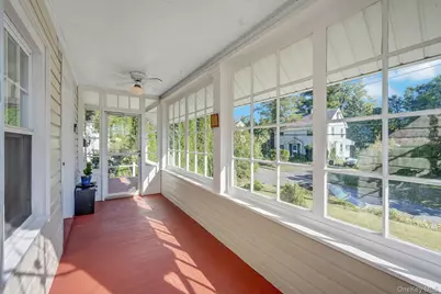 15 Jackson Avenue, White Plains, NY 10606 - Photo 6