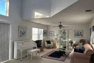 12 Horizon Ct, Huntington, NY 11743 - Photo 8